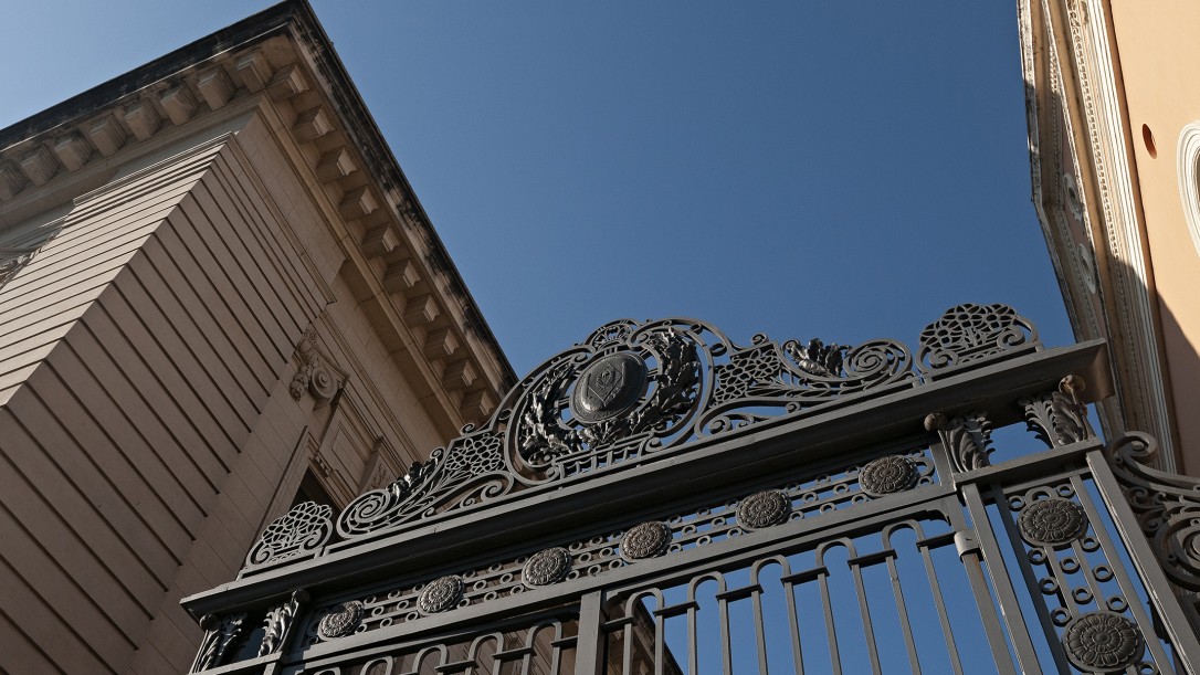 Portão de acesso ao Palácio Piratini