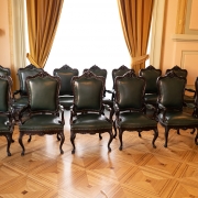 Palácio Piratini finaliza a restauração do mobiliário histórico
